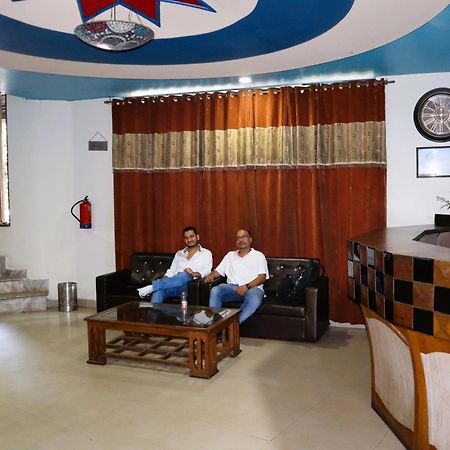 Hotel River Bank Mandi Exterior photo