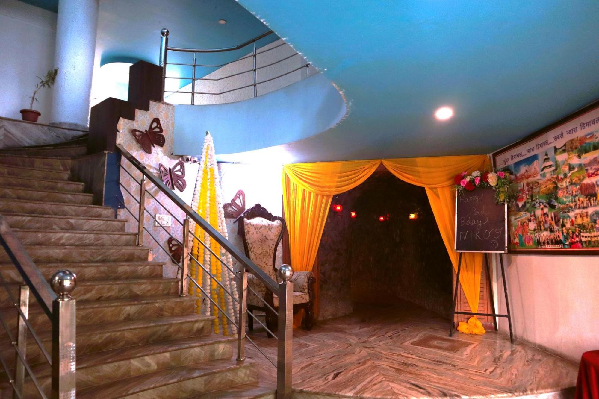 Hotel River Bank Mandi Exterior photo